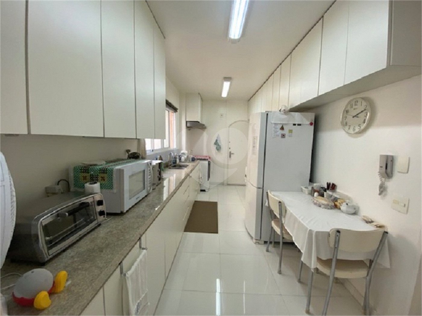 Apartamento à venda com 3 quartos, sendo 1 suíte, em Itaim Bibi, São Paulo, SP
