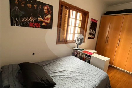 Sobrado à venda com 3 quartos, sendo 1 suíte, em Brás, São Paulo, SP