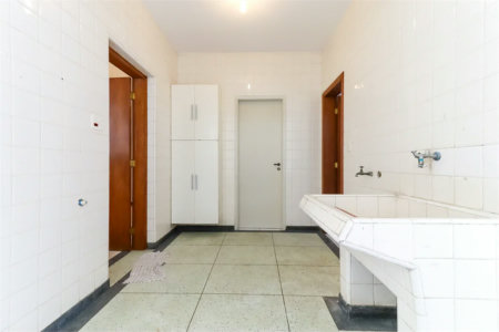 Casa à venda com 3 quartos, sendo 1 suíte, em Brooklin Paulista, São Paulo, SP