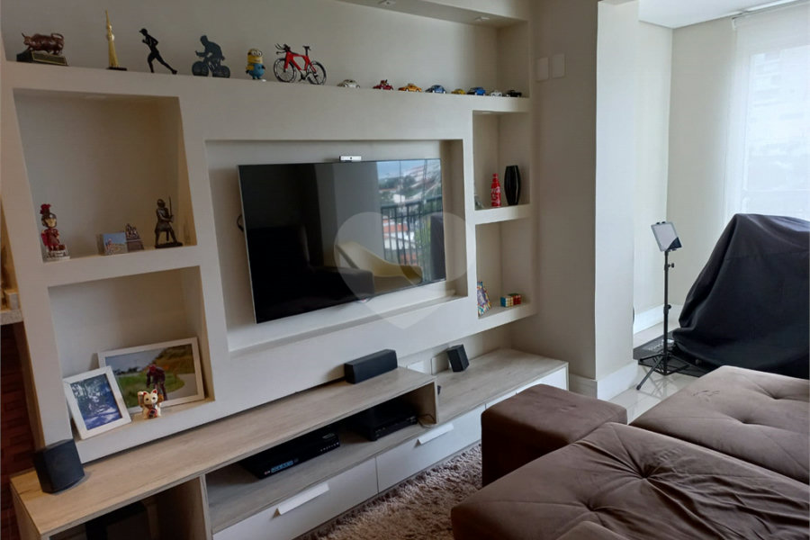 Apartamento à venda com 2 quartos, sendo 1 suíte, em Alto da Lapa, São Paulo, SP
