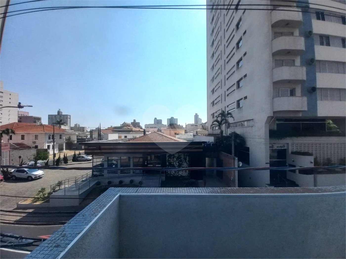 Apartamento no Condomínio Vila Rica.