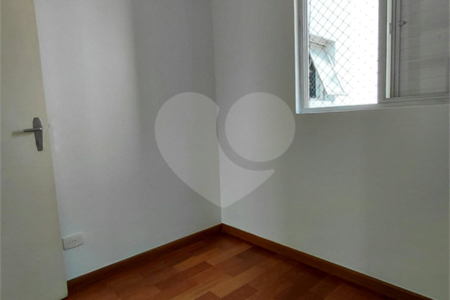 Apartamento à venda com 2 quartos em Vila Guarani, São Paulo, SP
