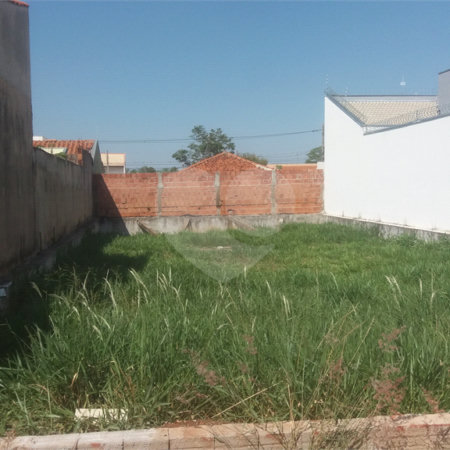 Terreno no Jardim Embaré.