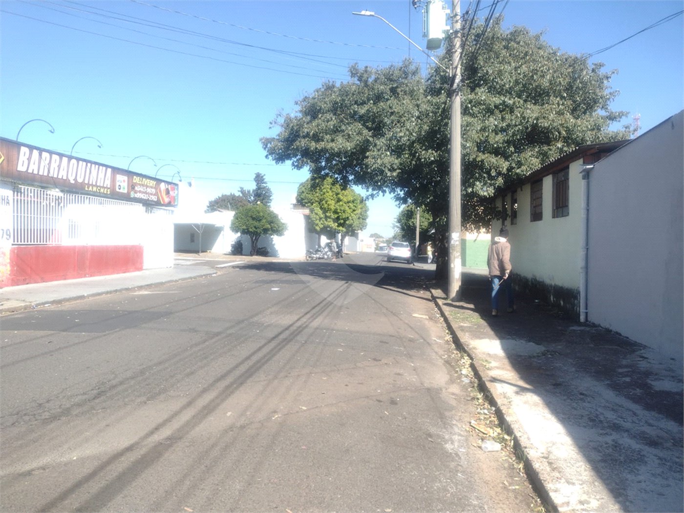 Galpão comercia a venda.