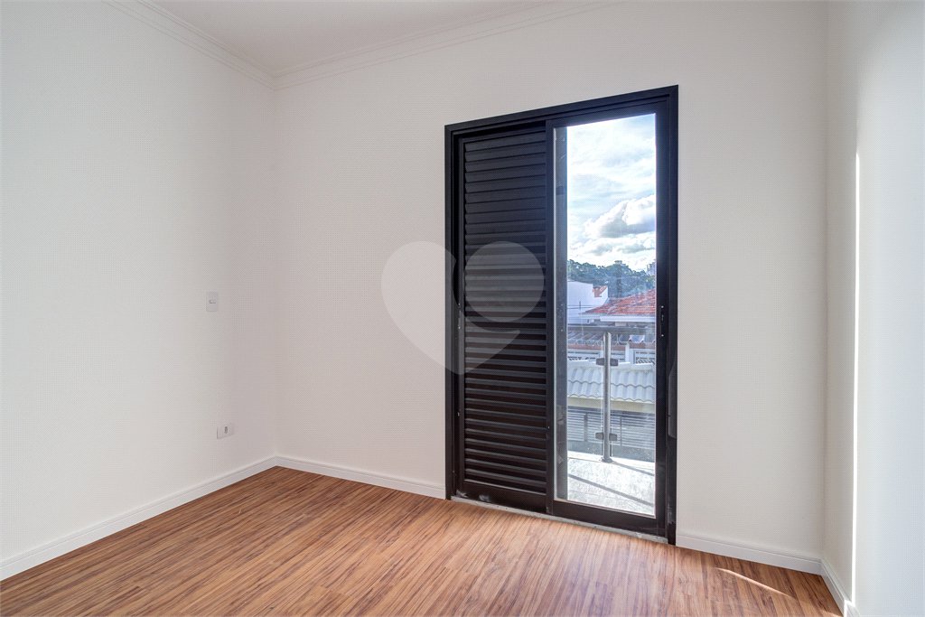 Sobrado à venda com 3 quartos, sendo 1 suíte, em Alto da Boa Vista, São Paulo, SP