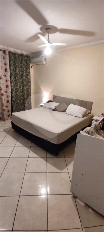 Casa à venda com 3 quartos, sendo 1 suíte, em Campo Grande, Rio de Janeiro, RJ