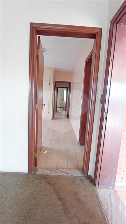 Casa à venda com 3 quartos em Santa Rosa, Vinhedo, SP