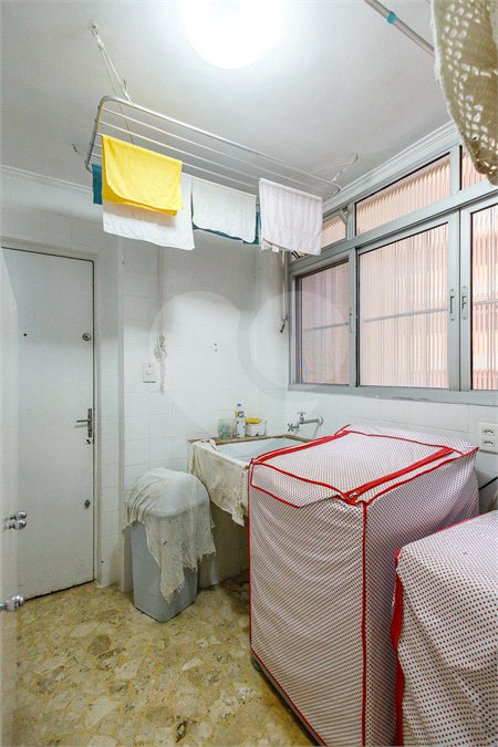 Apartamento à venda com 3 quartos, sendo 1 suíte, em Morro dos Ingleses, São Paulo, SP