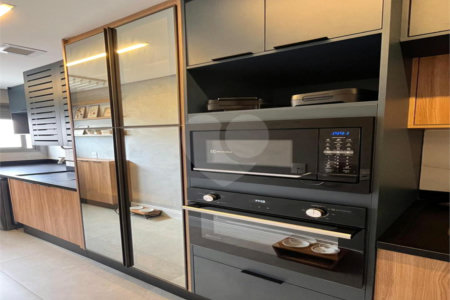 Apartamento à venda com 3 quartos, sendo 1 suíte, em Jardim Prudência, São Paulo, SP