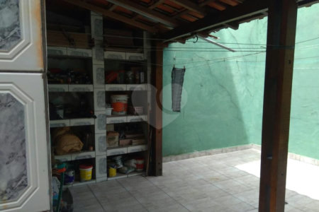 Casa à venda com 4 quartos, sendo 2 suítes, em Jardim Vila Galvão, Guarulhos, SP