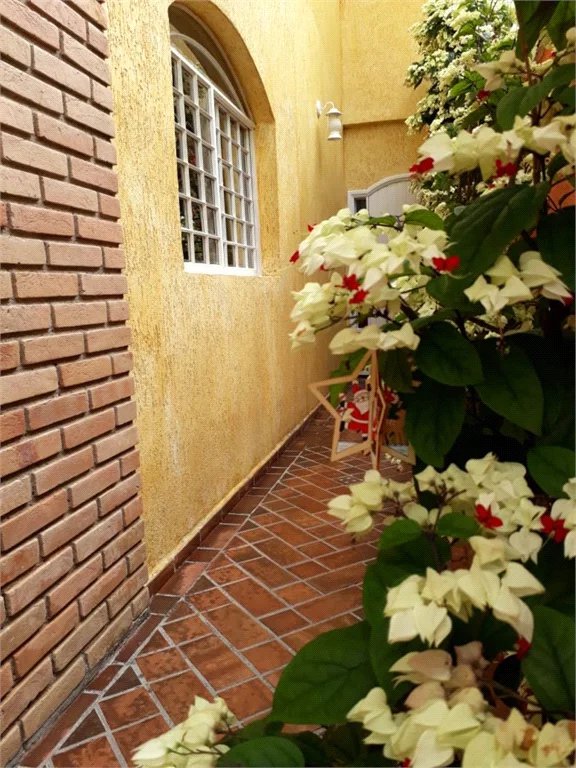 Sobrado à venda com 4 quartos, sendo 1 suíte, em Rio Pequeno, São Paulo, SP