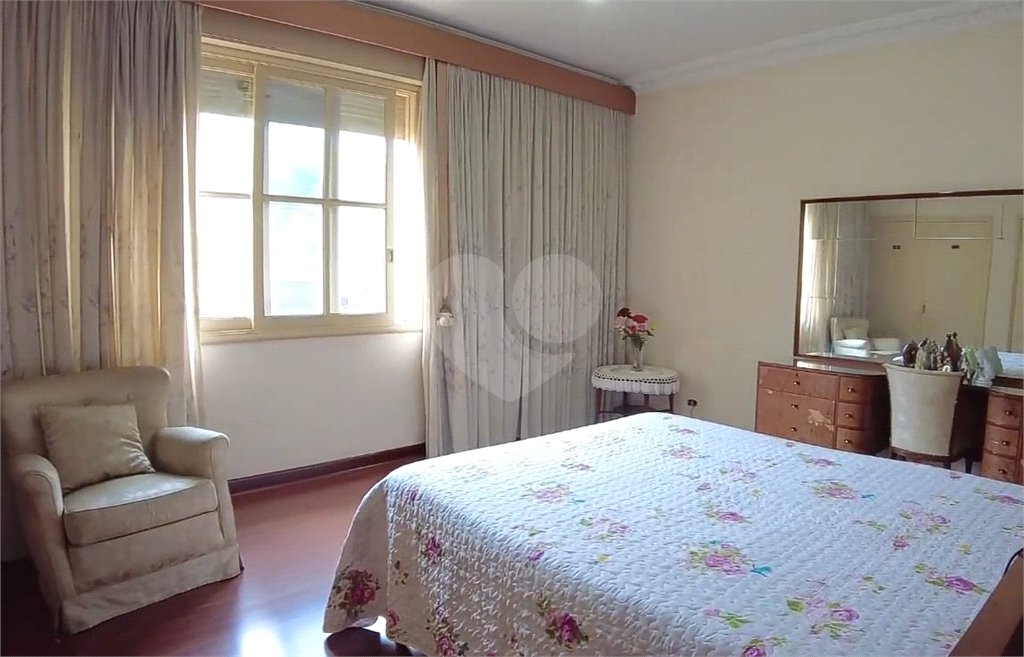 Sobrado à venda com 3 quartos, sendo 2 suítes, em Santana, São Paulo, SP