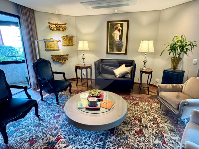 Apartamento à venda com 4 suítes em Moema, São Paulo, SP