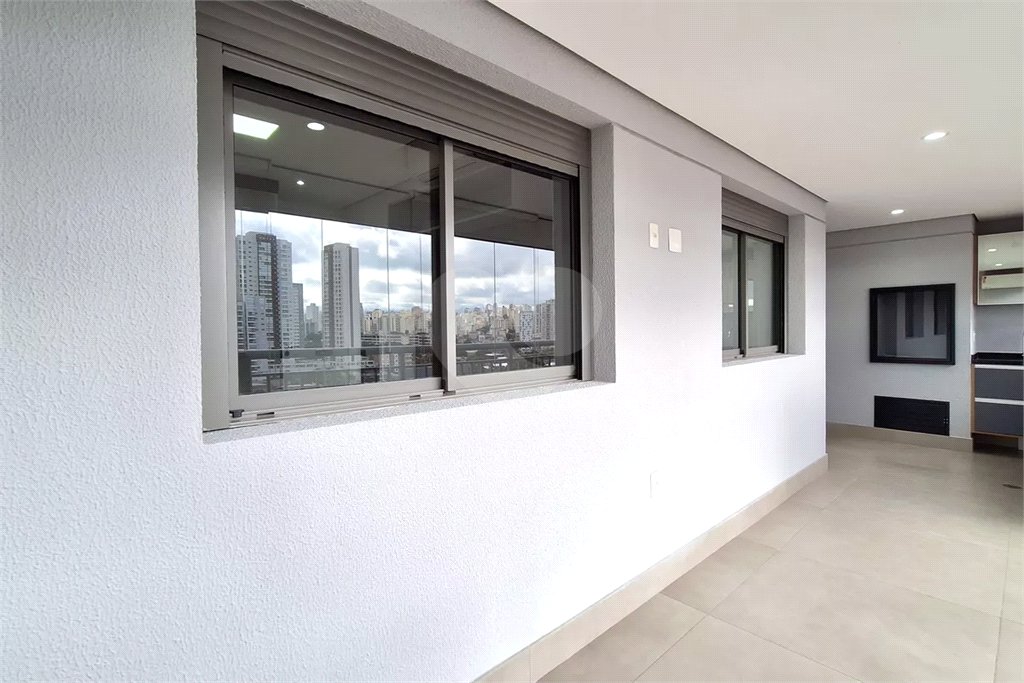 Apartamento à venda com 2 quartos, sendo 1 suíte,  em Barra Funda, São Paulo, SP