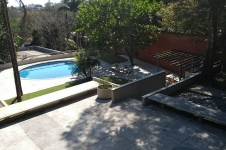 Casa à venda com 4 quartos, sendo 1 suíte, em Retiro Morumbi, São Paulo, SP