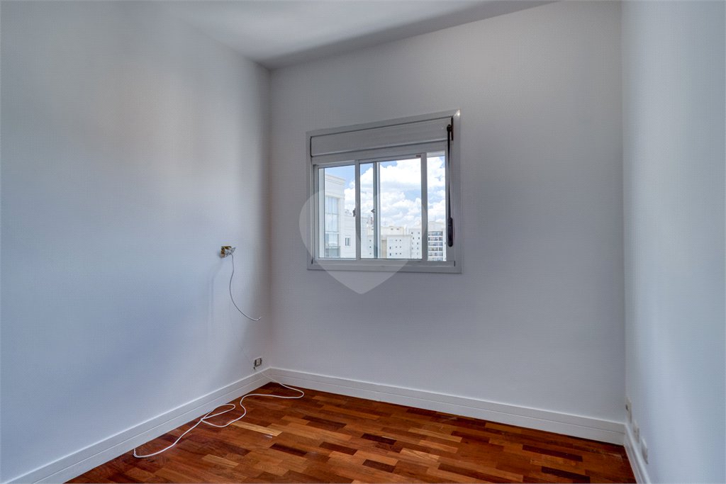 Cobertura à venda com 4 quartos, sendo 1 suíte, em Jardim Marajoara, São Paulo, SP