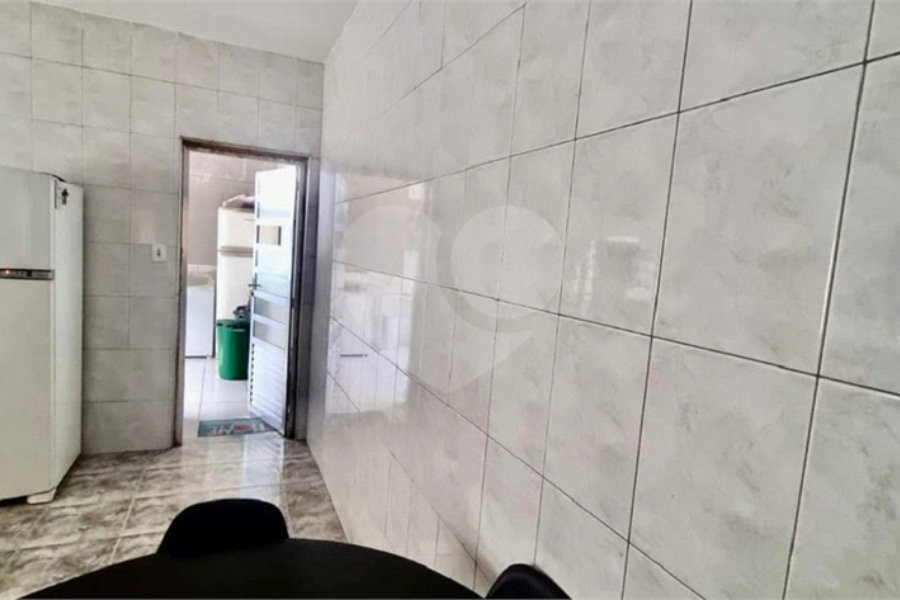 Sobrado à venda com 3 quartos, sendo 1 suíte, em Vila Nova Cachoeirinha, São Paulo, SP