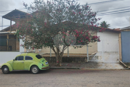 Casa à venda com 3 quartos em Caxambu, Jundiaí, SP