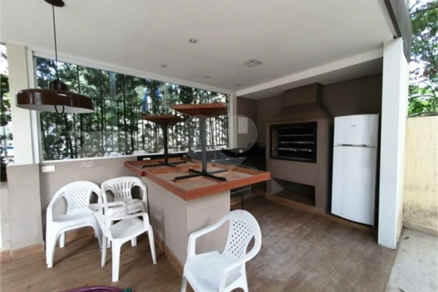 Apartamento à venda com 3 quartos, sendo 1 suíte, em Morumbi, São Paulo, SP