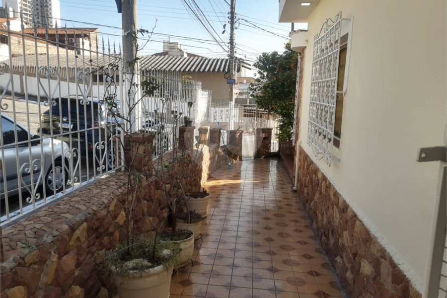 Casa à venda com 5 quartos, sendo 2 suítes, em Santana, São Paulo, SP