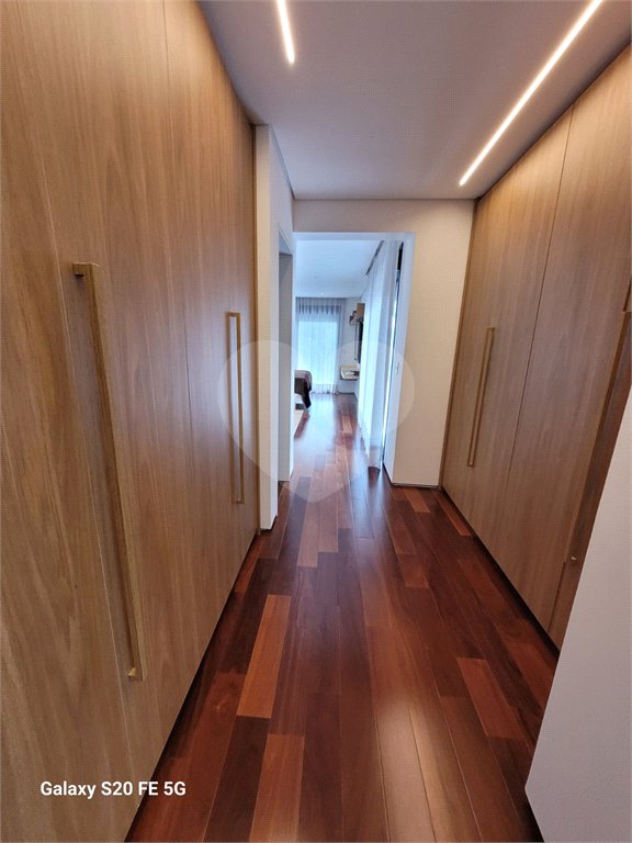 Casa à venda com 3 suítes em Jardim Prudência, São Paulo, SP