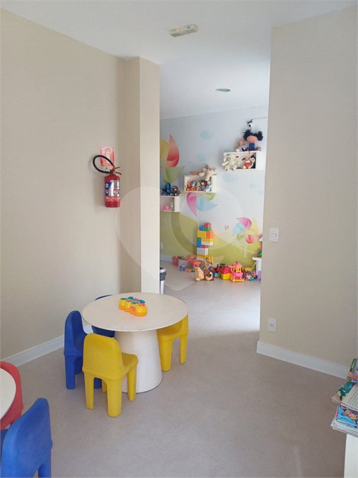 Apartamento à venda com 2 quartos, sendo 1 suíte,  em Parque Santana, Mogi das Cruzes, SP