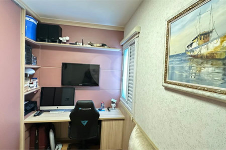 Apartamento à venda com 3 quartos, sendo 1 suíte, em Vila Santa Teresa, Santo André, SP