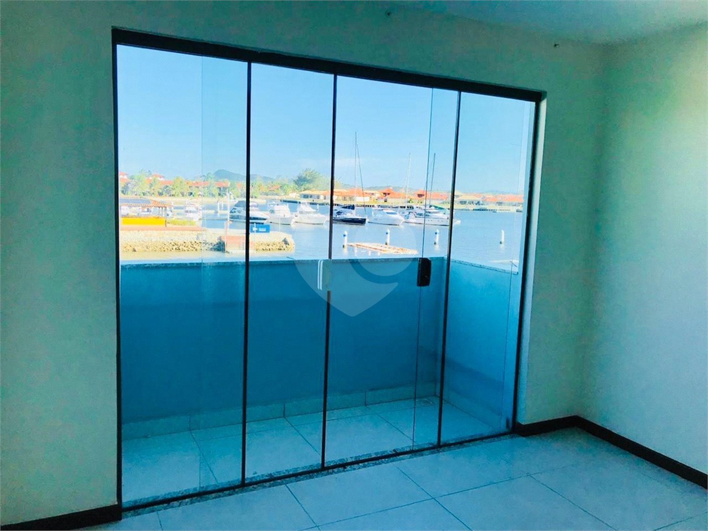 Casa para alugar com 5 quartos, sendo 4 suítes, em Marina, Armação dos Búzios, RJ