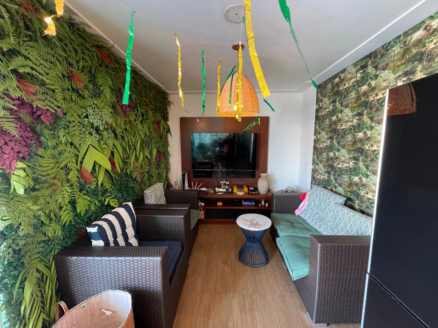 Cobertura com 3 dormitórios à venda, 320 m² por R$ 3.100.000,00 - Gonzaga - Santos/SP