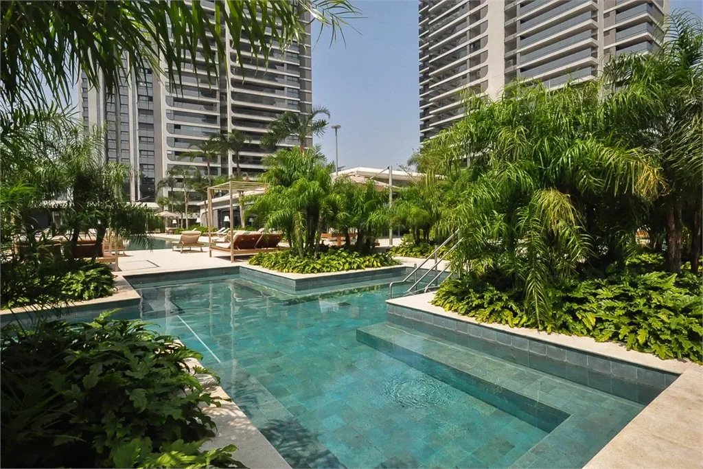 Apartamento à venda com 3 suítes, em Jardim Fonte do Morumbi, São Paulo, SP