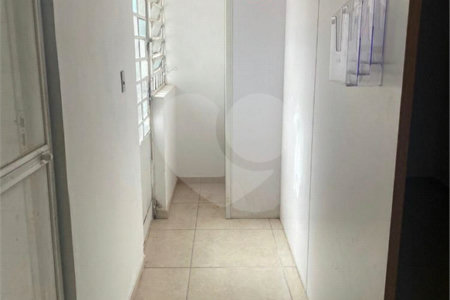 Sobrado à venda com 5 quartos, sendo 1 suíte, em Nova Piraju, São Paulo, SP
