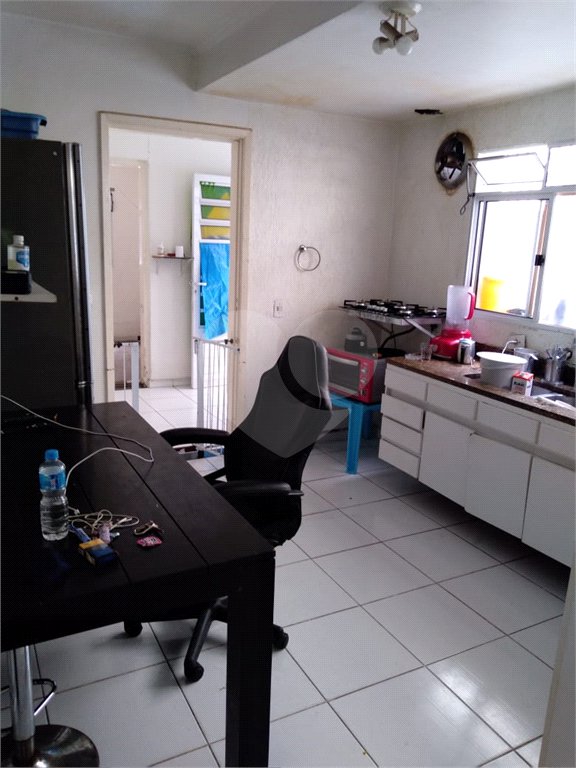 Casa à venda com 5 quartos, sendo 1 suíte,  em Cambuci, São Paulo, SP