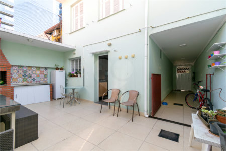 Sobrado à venda com 3 quartos, sendo 1 suíte, em Cidade Monções, São Paulo, SP