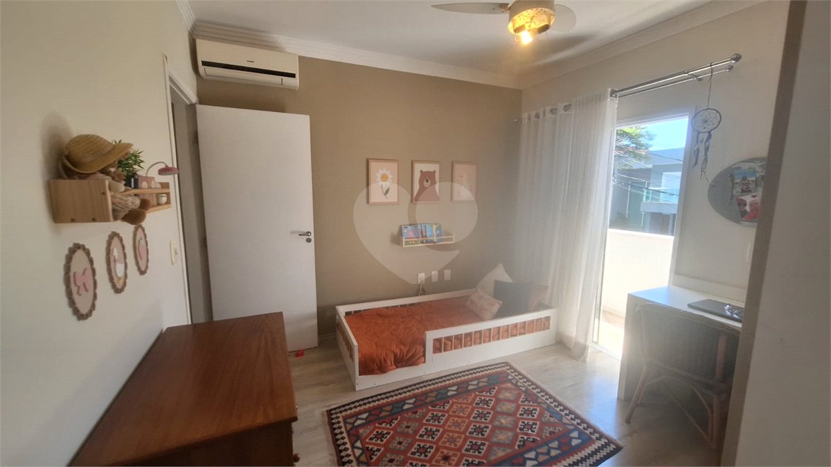 Casa à venda com 3 suítes no condomínio Residencial Villa dos Inglezes, Sorocaba - SP