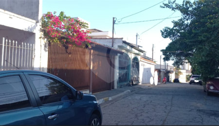 Casa à venda com 3 quartos, sendo 1 suíte,  em Vila Guilherme, São Paulo, SP