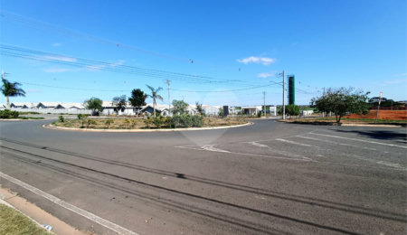 Terreno à venda em Vale San Fernando, Itapetininga, SP
