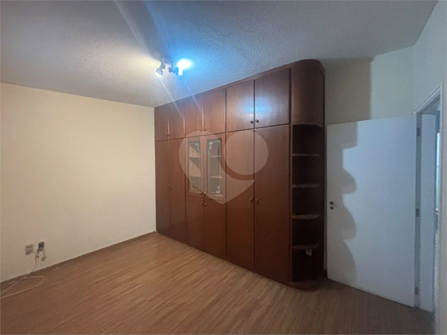 Casa à venda com 3 quartos, sendo 1 suíte, em Vila Boaventura, Jundiaí, SP