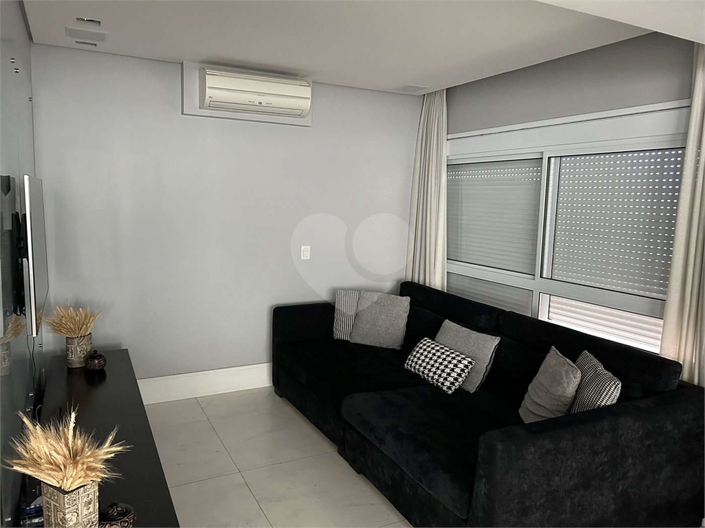 Apartamento à venda ou para alugar com 2 suítes em Água Branca, São Paulo, SP