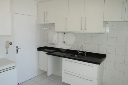 Cobertura à venda com 3 quartos, sendo 2 suítes, em Indianópolis, São Paulo, SP
