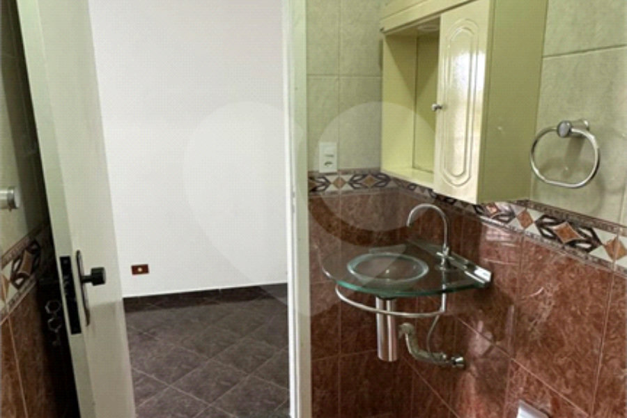 Sobrado à venda com 2 quartos, sendo 1 suíte, em Vila Prudente, São Paulo, SP