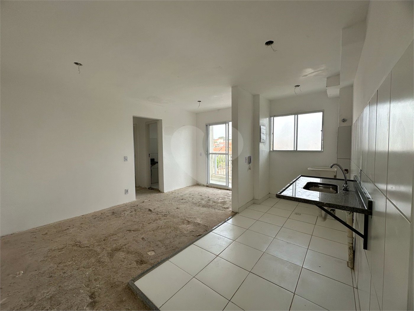 Apartamento à venda com 2 quartos em Vila Regina, Itapetininga, SP