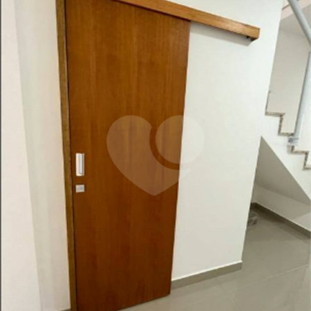 Sobrado à venda com 3 quartos, sendo 1 suíte,  em Jardim Pirajussara, São Paulo, SP