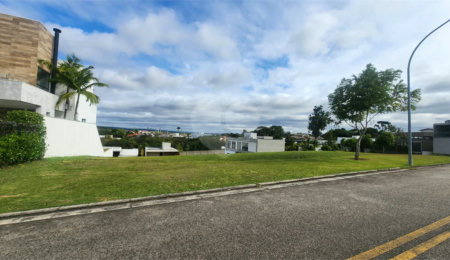 Terreno à venda no condomínio Alphaville Nova Esplanada 2, Votorantim - SP