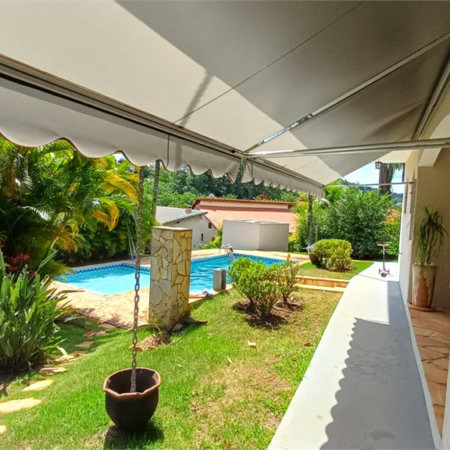 Casa à venda com 4 quartos, sendo 1 suíte,  no condomínio Jardim do Ribeirão I, Itupeva - SP