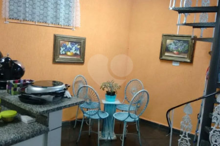 Sobrado à venda com 3 quartos, sendo 1 suíte, em Jardim São Paulo(zona Norte), São Paulo, SP