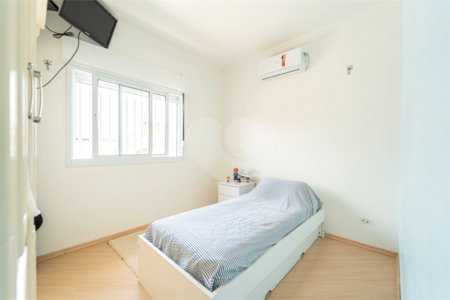 Sobrado à venda com 3 quartos, sendo 1 suíte, em Campo Grande, São Paulo, SP