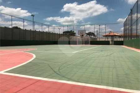 Casa à venda com 3 quartos, sendo 1 suíte,  no condomínio Vila Ytu, Indaiatuba - SP