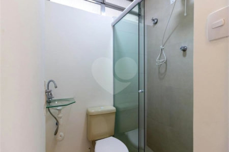 Apartamento à venda com 2 quartos, sendo 1 suíte, em Pinheiros, São Paulo, SP