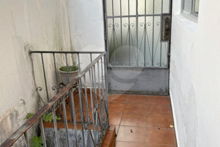 Sobrado à venda com 3 suítes em Mirandópolis, São Paulo, SP