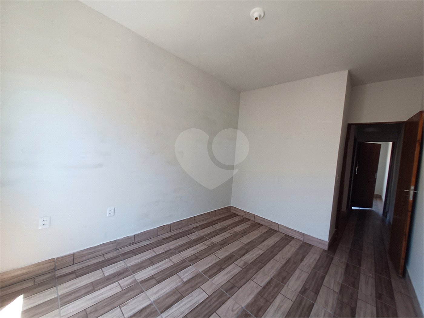 Sobrado à venda com 2 quartos em Vila Almeida, Sorocaba, SP
